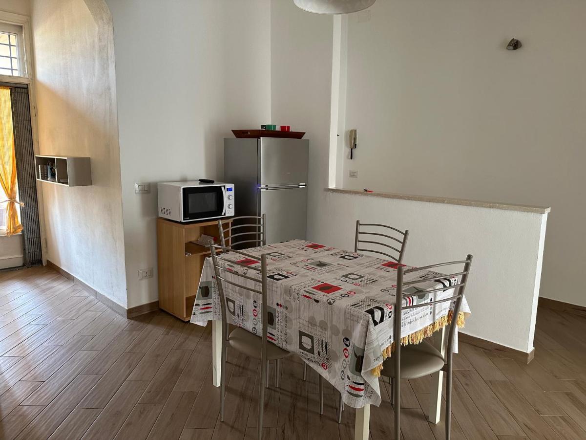 Appartamento Via Centro Werona Zewnętrze zdjęcie